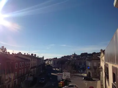 El barrio de los alrededores o un barrio cerca de este hostal o pensión