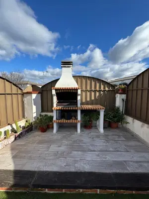 Edificio en el que se encuentra la casa o chalet