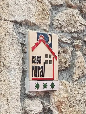 Certificado, premio, señal o documento que está expuesto en Casa Rural Puerta del Sol de 3 habitaciones