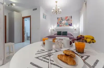 Comida en o cerca de este apartamento