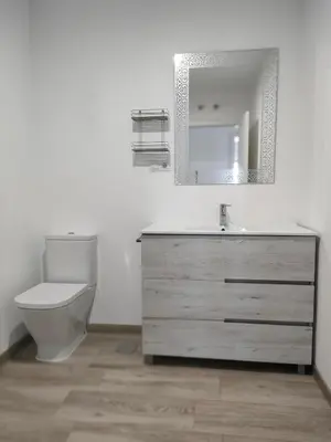Un baño de Apartamentos NayDa N4 de 2 habitaciones