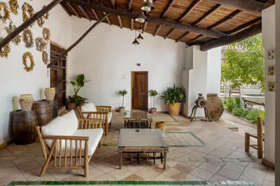 Zona de estar de Apartamentos turísticos EL PATIO DEL NOGAL