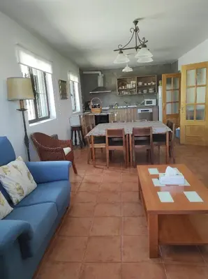 Zona de estar de La casa de la parcela