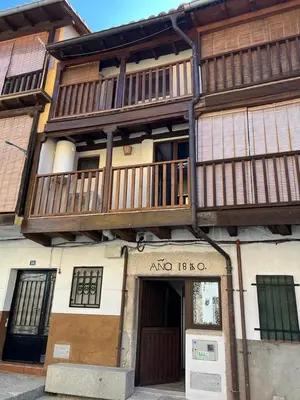 Edificio en el que se encuentra la casa o chalet