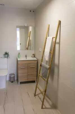 Un baño de Un Lugar Llamado Descanso en Monfrague