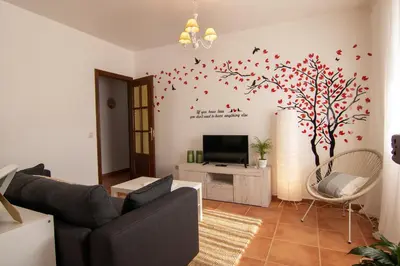 Una televisión o centro de entretenimiento en La Tendera by #cherrygredos