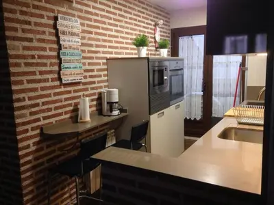 Una cocina o zona de cocina en La plazuela Navaluenga