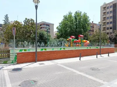 Zona de juegos infantil en El Balcón de Jauregui centro