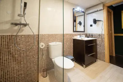 Un baño de Del Arzobispo