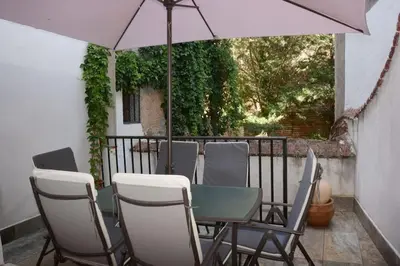 Un balcón o terraza de Fantástico Apartamento Casa Macarena Plaza Mayor