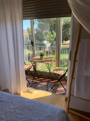 Un balcón o terraza de lico