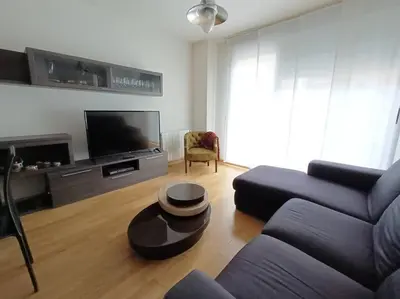 Una televisión o centro de entretenimiento en Alojamiento centro Cáceres Cánovas