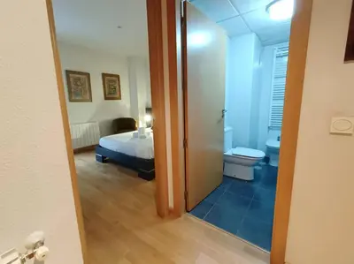 Un baño de Alojamiento centro Cáceres Cánovas