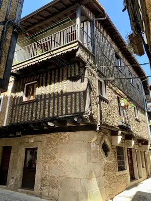 Edificio en el que se encuentra la casa o chalet