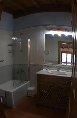 Un baño de Casa Rural Valdeascas