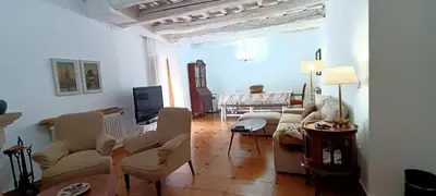 Una televisión o centro de entretenimiento en El Refugio de Villamiel