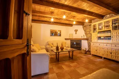 Una televisión o centro de entretenimiento en Casa Mimosa