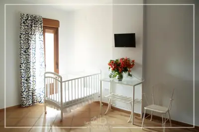 Una televisión o centro de entretenimiento en Casa Rural Doña Blanca