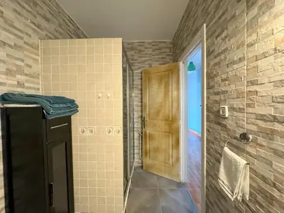 Un baño de La Canaleja