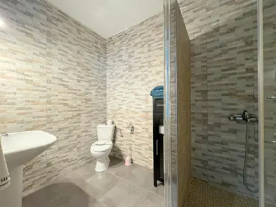 Un baño de La Canaleja