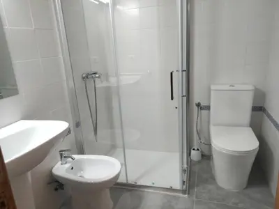 Un baño de Hostal Extrelucía