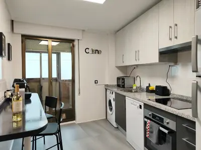 Una cocina o zona de cocina en Exclusiva vivienda en el centro de Salamanca