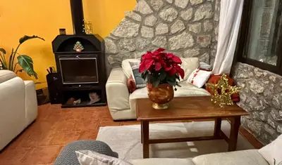 Zona de estar de Luna de Gredos - Dormitorios con baño en suite