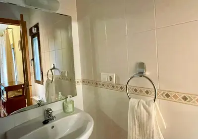 Un baño de Luna de Gredos - Dormitorios con baño en suite