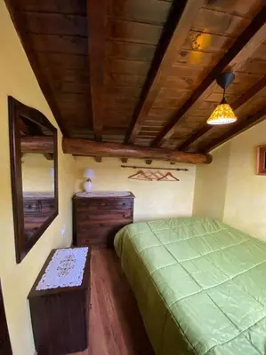 Cama o camas de una habitación en La herradura, acogedora casa en Montemayor del Río