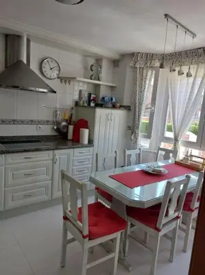 Una cocina o zona de cocina en Chalet urbano en Salamanca