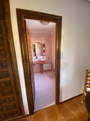 Un baño de Casa del Pintor Antonio Mesa