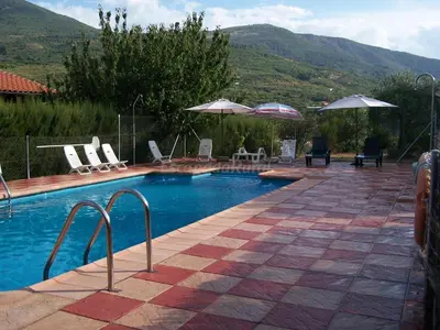 Piscina en o cerca de Casa Rural Josefina 1 y 2