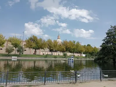 Vista de un río cerca de este apartamento