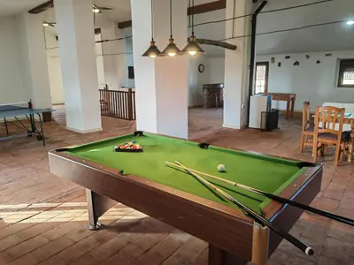 Mesa de billar en Teralba 1 Casa Rural