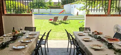 Comida en o cerca de esta casa o chalet