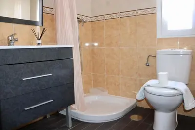 Un baño de El Hogar de Pepe