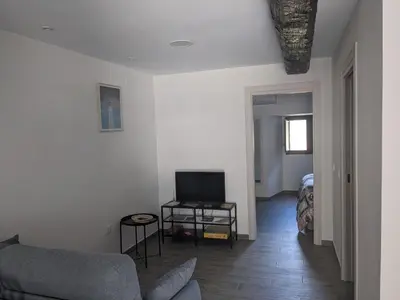 Una televisión o centro de entretenimiento en Apartamento Rural Zahora