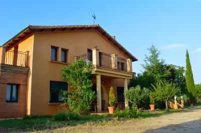 Edificio en el que se encuentra la casa o chalet