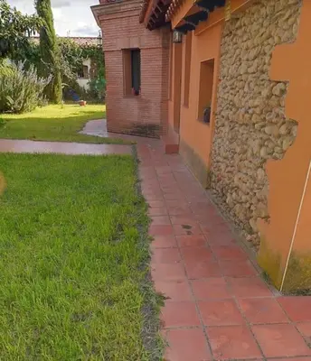 Jardín al aire libre en Granja de Cantarinas