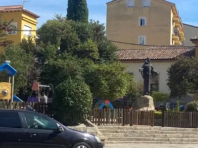 Edificio en el que se encuentra el apartamento