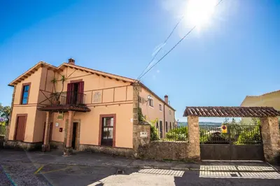 Edificio en el que se encuentra la casa o chalet