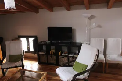 Una televisión o centro de entretenimiento en Ático aires de gredos