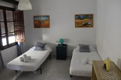 Cama o camas de una habitación en Aires de gredos/primero