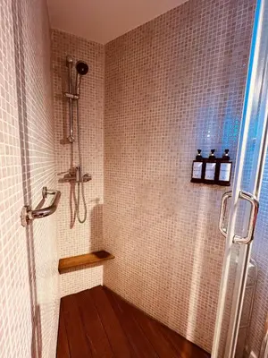Un baño de Villa Revolcona