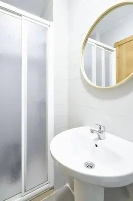 Un baño de Apartamento Torre de la Clerecía centro