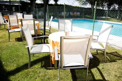 Piscina en o cerca de Hostal Restaurante Carolina