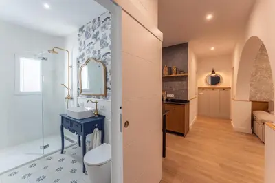 Un baño de Apartamento Turístico KHöALA HOME