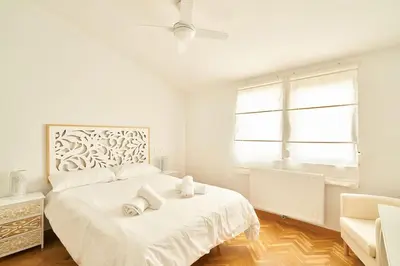 Cama o camas de una habitación en Dúplex palacio congreso II