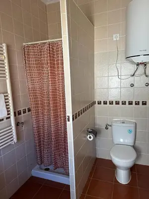 Un baño de La casa barata, casa rural