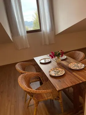 Comida en o cerca de este apartamento